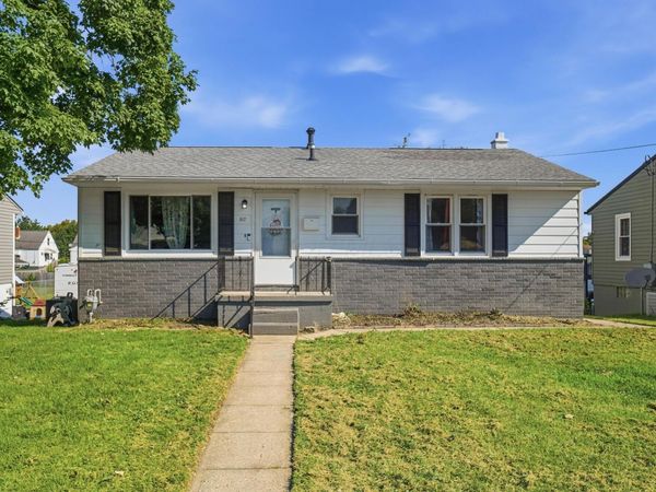 317 W Hubert Avenue , Lancaster, OH 43130