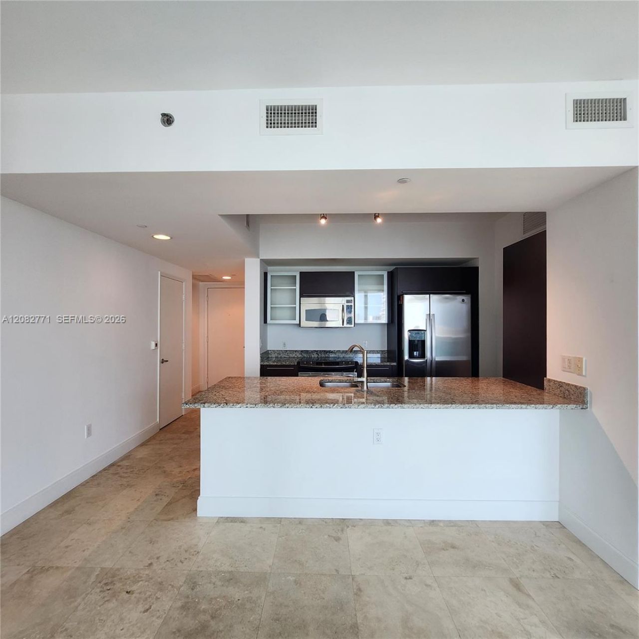 951 Brickell Ave , Unit 2510, Miami, FL 33131 Photo