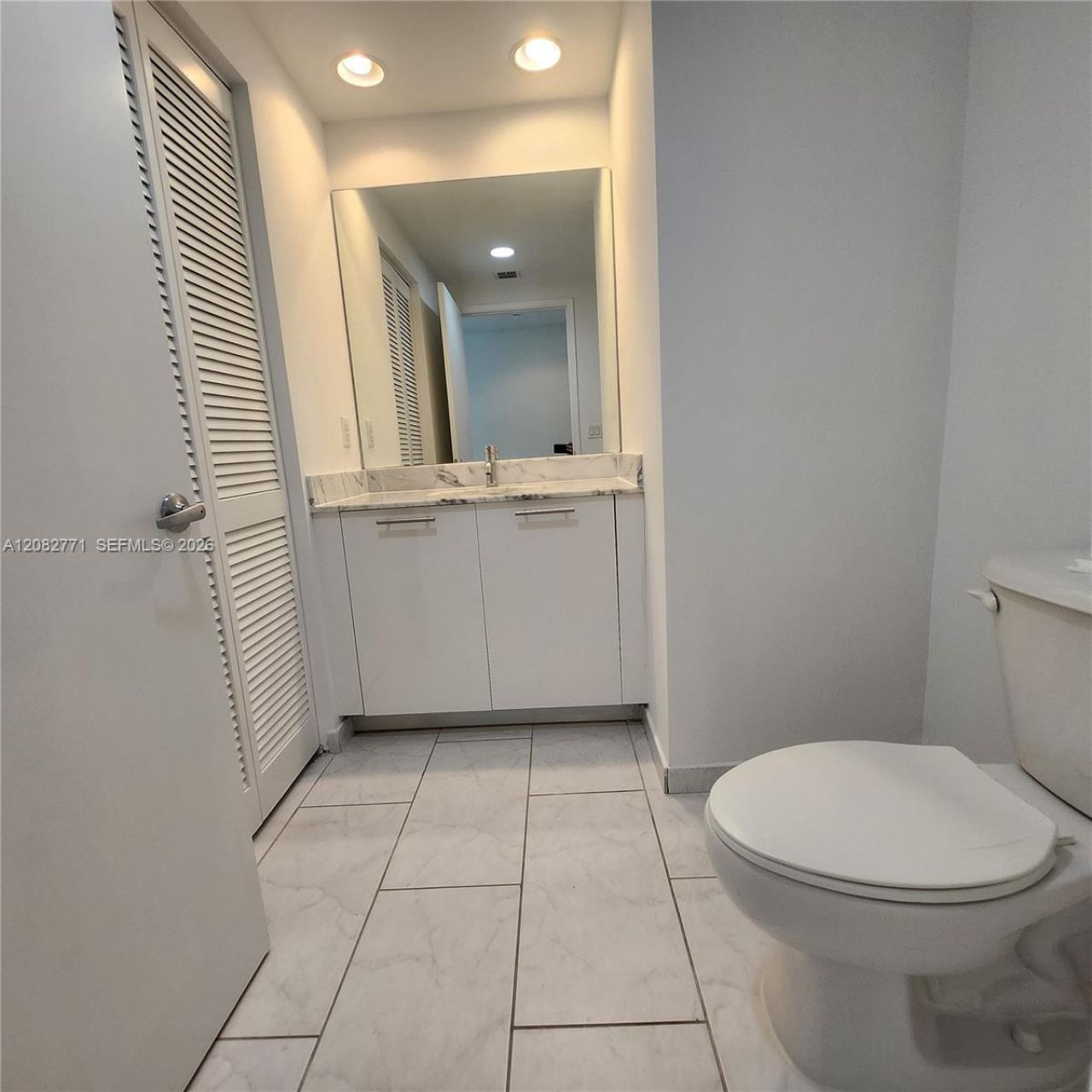 951 Brickell Ave , Unit 2510, Miami, FL 33131 Photo