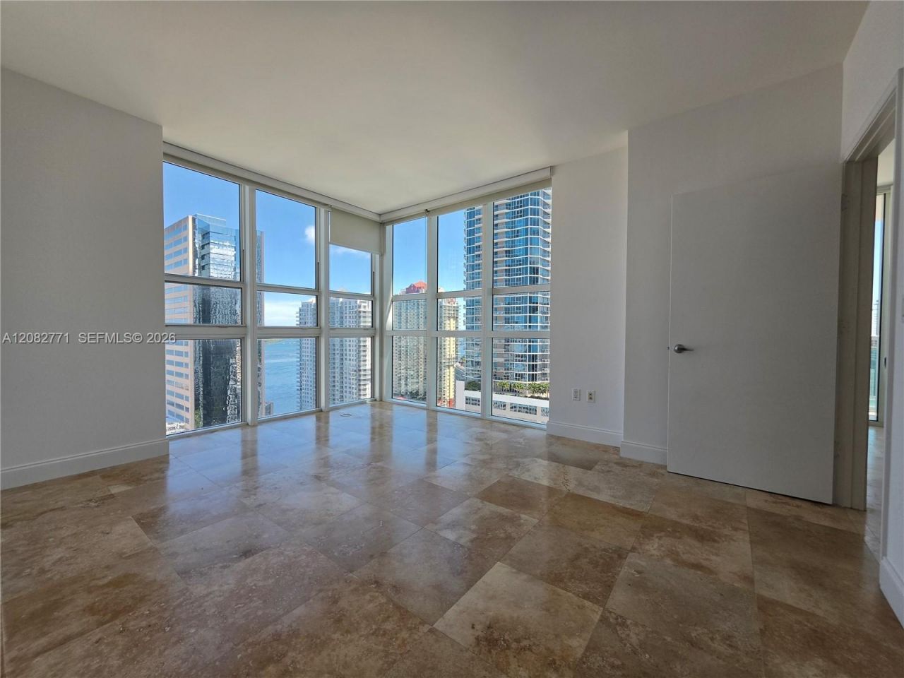 951 Brickell Ave , Unit 2510, Miami, FL 33131 Photo