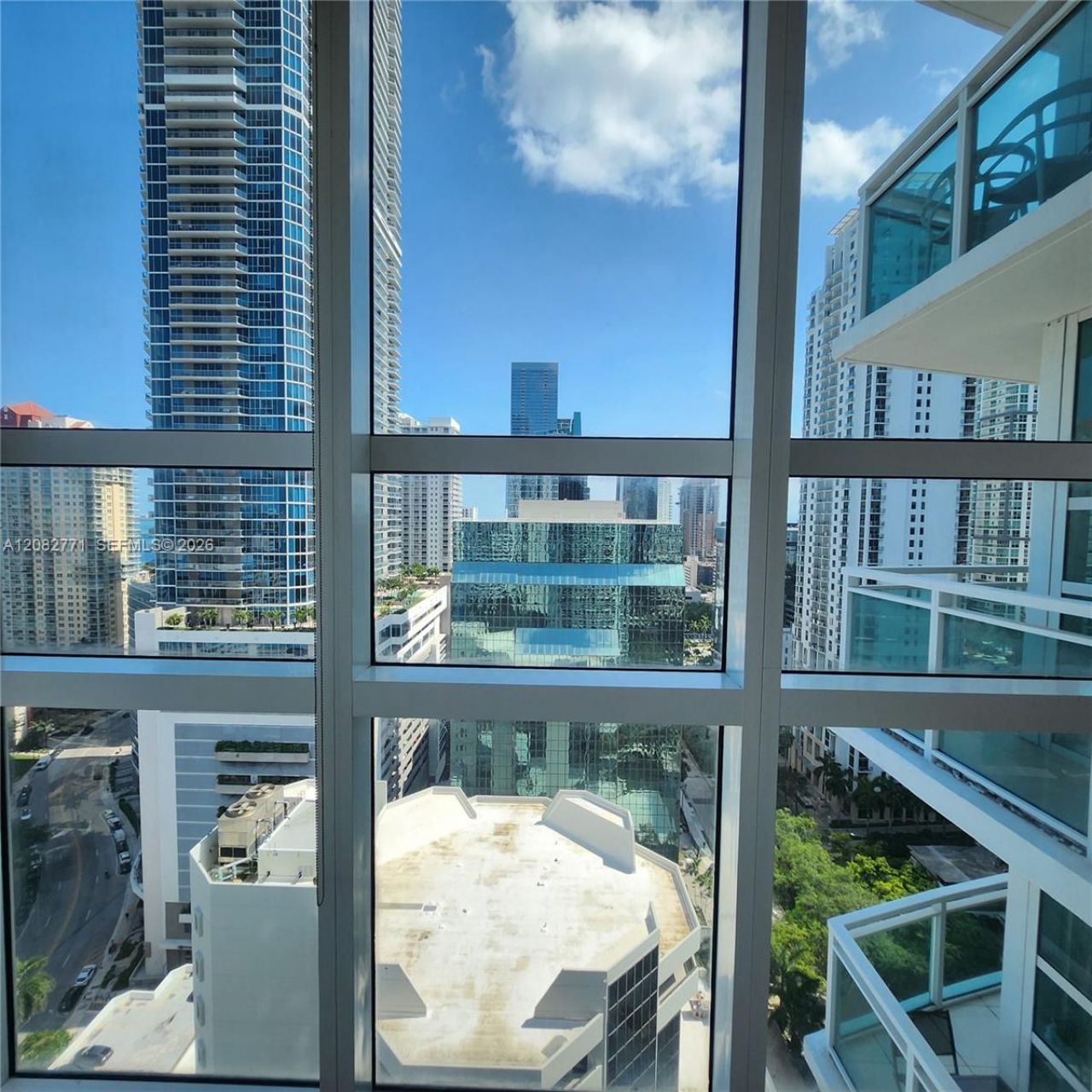 951 Brickell Ave , Unit 2510, Miami, FL 33131 Photo