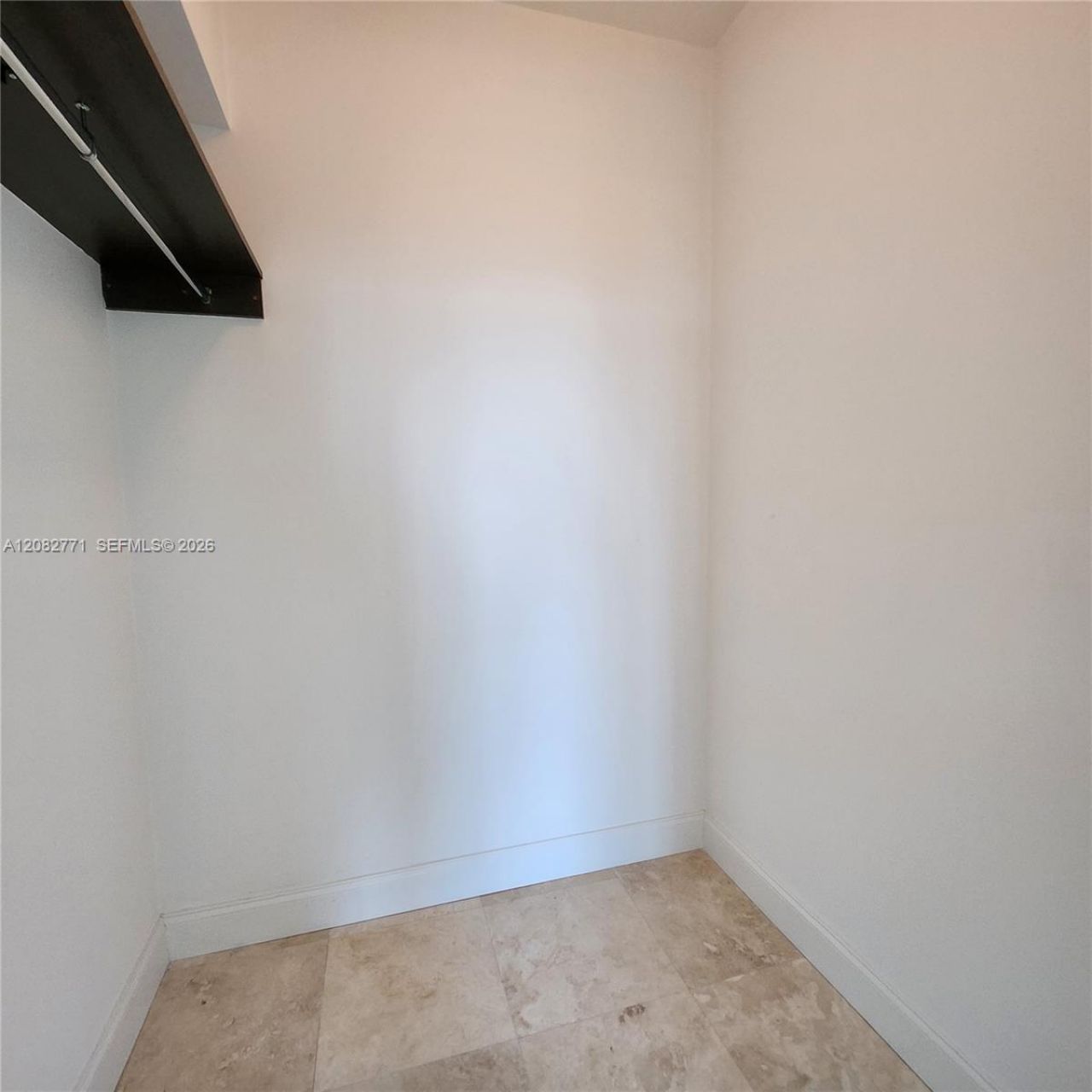 951 Brickell Ave , Unit 2510, Miami, FL 33131 Photo