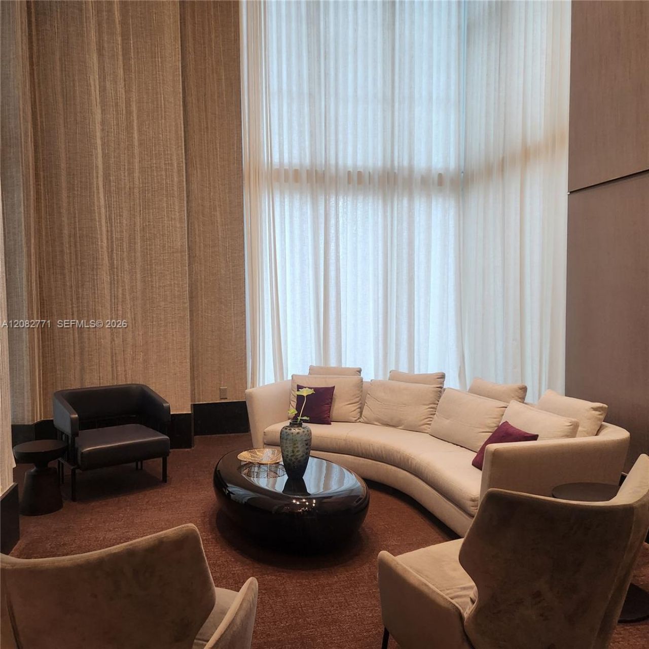 951 Brickell Ave , Unit 2510, Miami, FL 33131 Photo