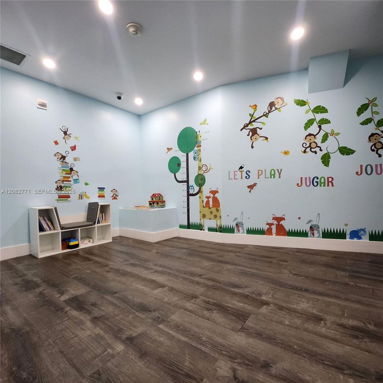 951 Brickell Ave , Unit 2510, Miami, FL 33131 Photo