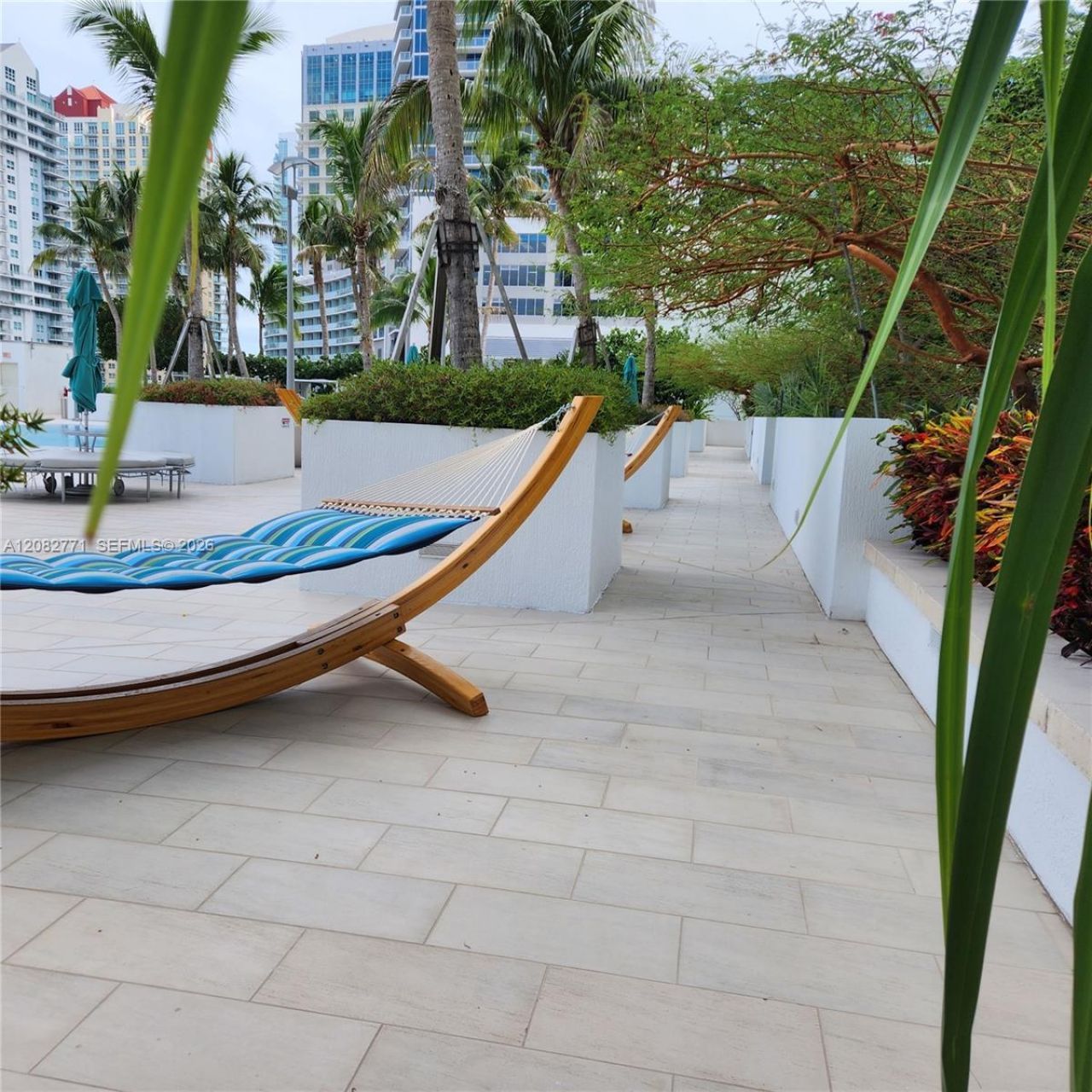 951 Brickell Ave , Unit 2510, Miami, FL 33131 Photo