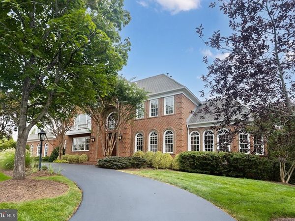 5452 CHANDLEY FARM CIRCLE, CENTREVILLE, VA 20120