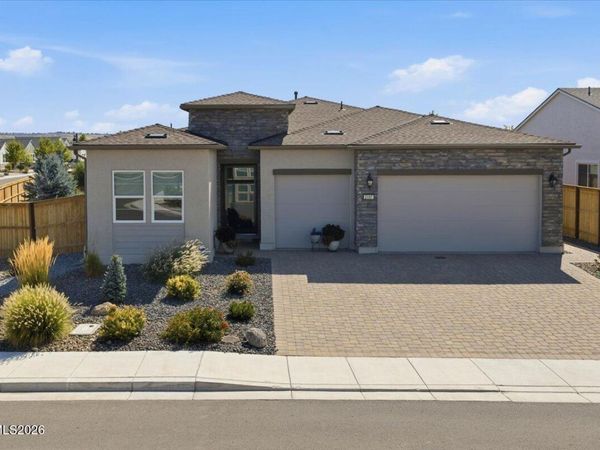 2197 High Lake Street, Sparks, NV 89436