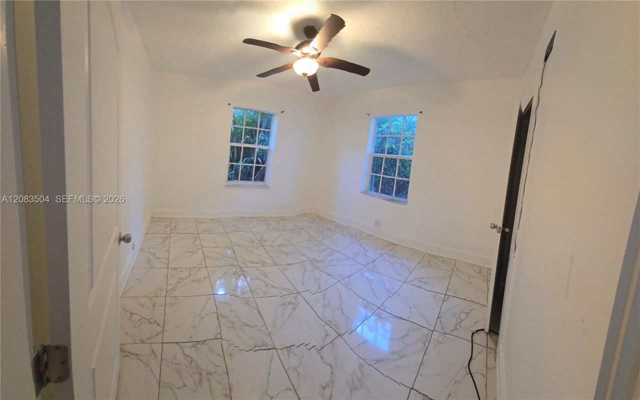 455 NE 131st St , North Miami, FL 33161 Photo