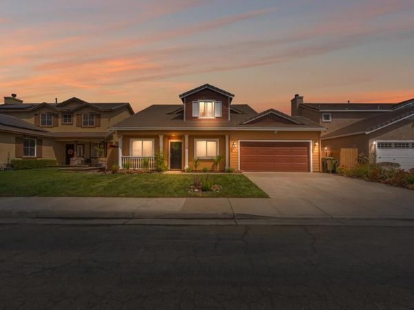 2943 Rugby Court, Tracy, CA 95377