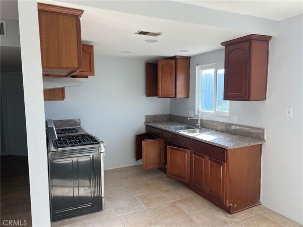 4317 Rosemead Boulevard, Unit 8, Pico Rivera, CA 90660