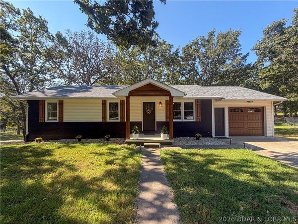 18274 Hwy W , Versailles, MO 65084