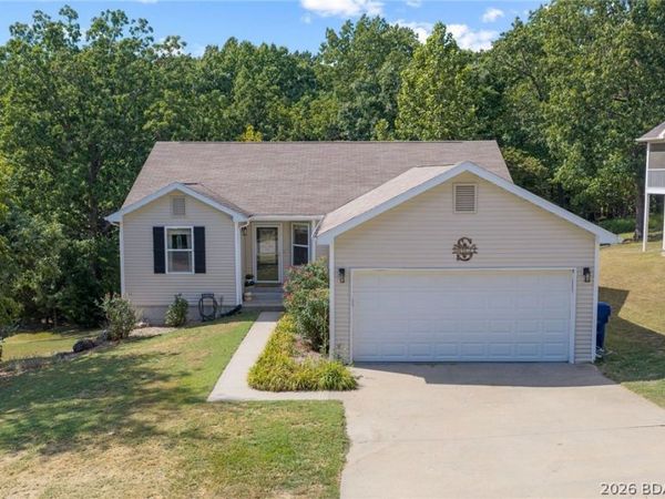 362 Hollyhock Drive , Camdenton, MO 65020