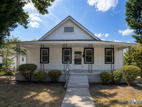 710 N 8th Avenue , Hopewell, VA 23860