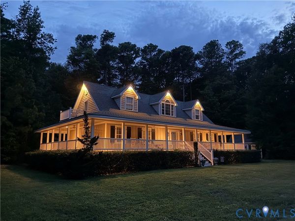 757 Horseshoe Bend Road , Deltaville, VA 23043