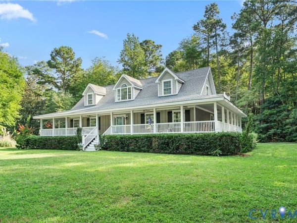 757 Horseshoe Bend Road, Deltaville, VA 23043