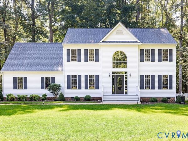 3203 Sherwood Bluff Terrace , Powhatan, VA 23139