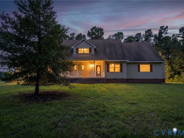 1465 Old Richmond Road, Blackstone, VA 23824