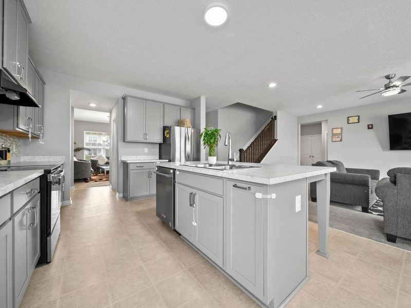 2856 Mound Ridge Way, Blacklick, OH 43004 Photo 9