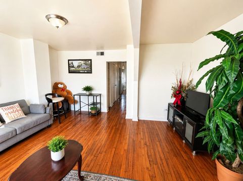 Main Photo