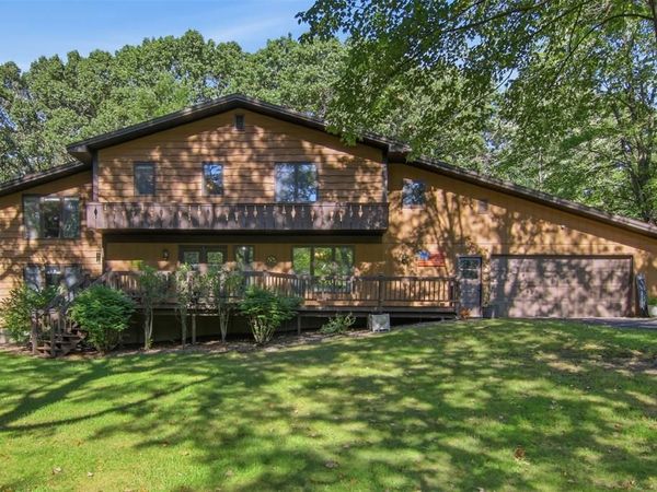 W2610 Rim Rock Road, Eau Claire, WI 54701