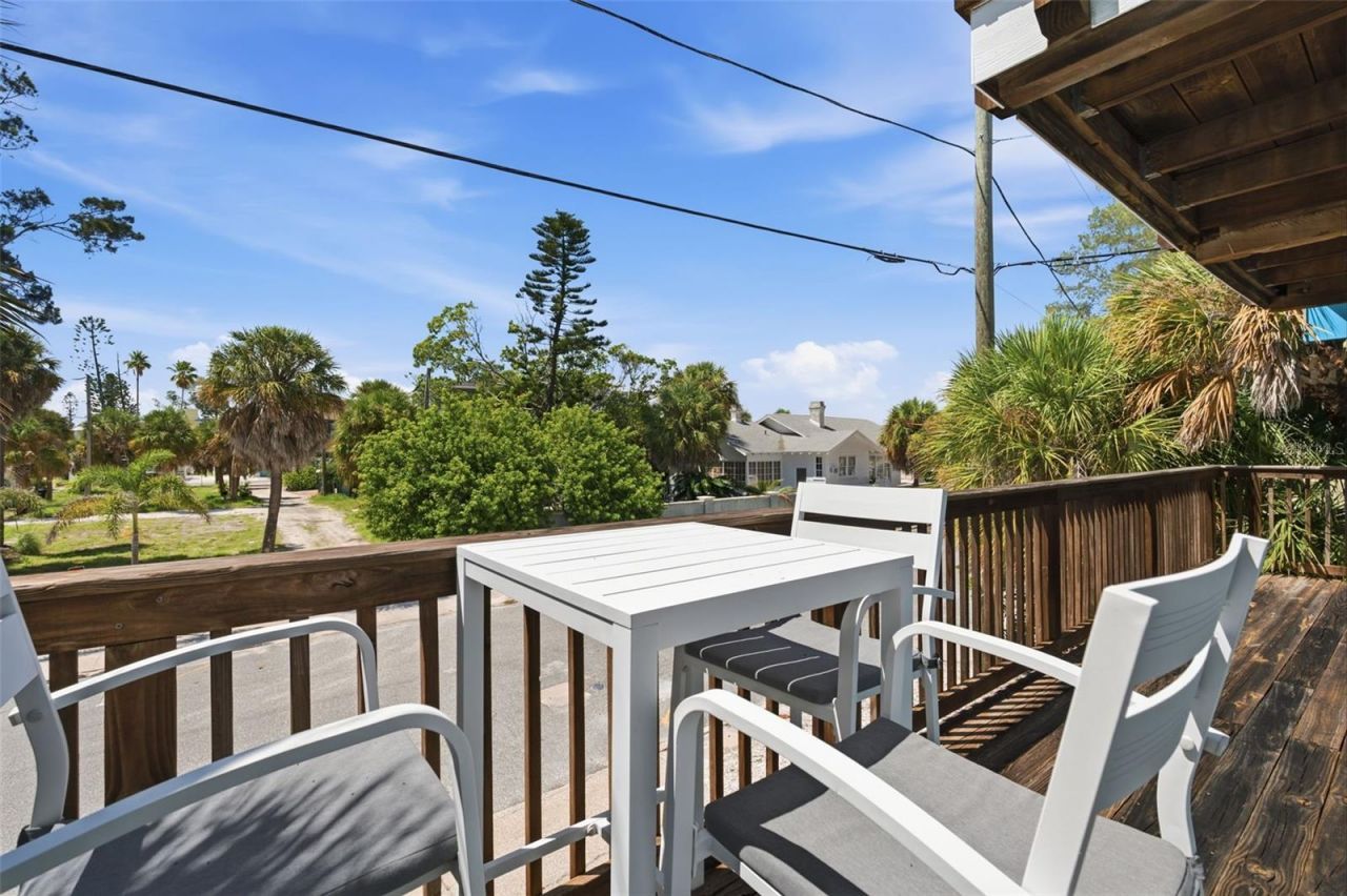 113 4th Avenue, Saint Pete Beach, FL 33706 Photo