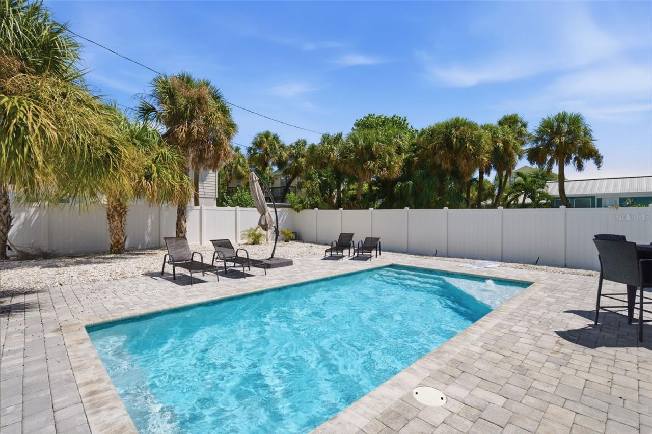 113 4th Avenue, Saint Pete Beach, FL 33706 Photo