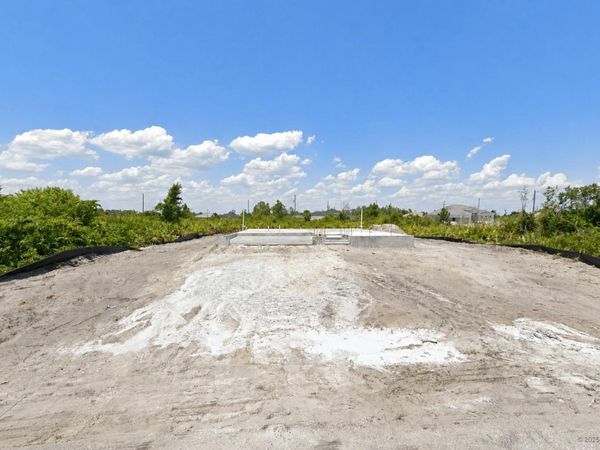 13558 CHENILLE DRIVE , PORT CHARLOTTE, FL 33981