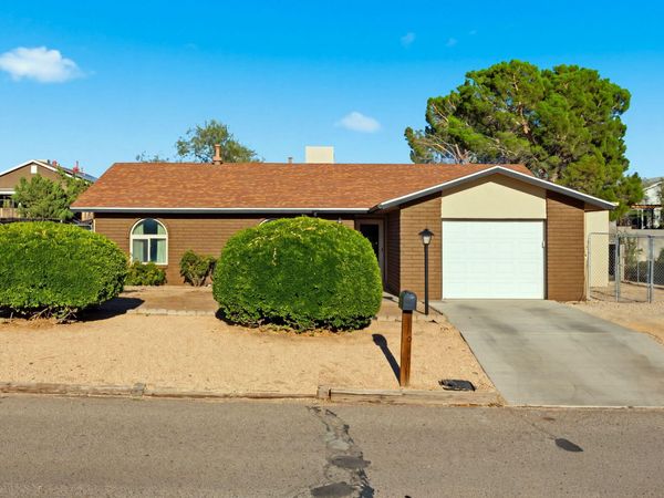 232 17th Street SE, Rio Rancho, NM 87124