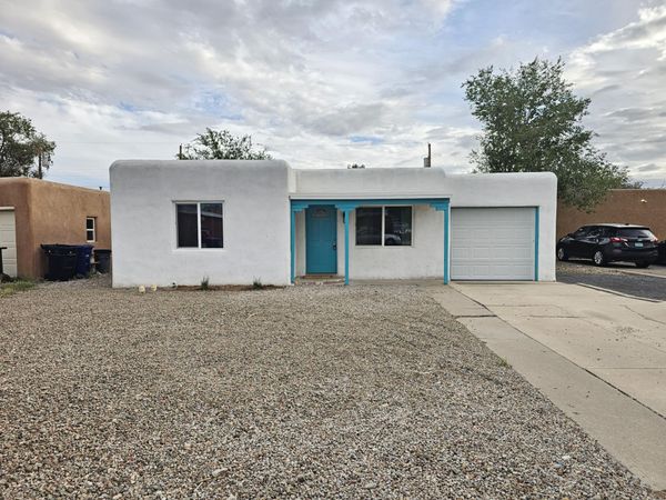 3428 Ross Avenue SE, Albuquerque, NM 87106