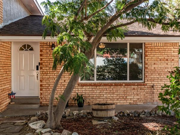 12205 Victoria Falls Drive NE, Albuquerque, NM 87111
