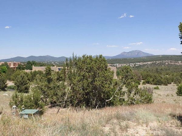 6 Wildcat Court , Tijeras, NM 87059