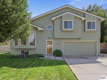 14001 Virginia Street, Omaha, NE 68138