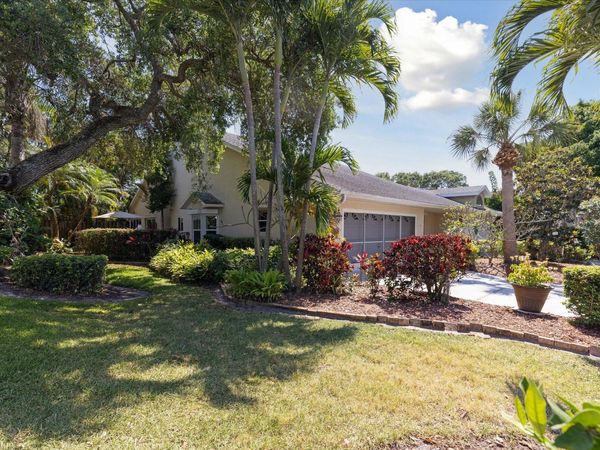 101 Ocean Garden Lane , Cape Canaveral, FL 32920