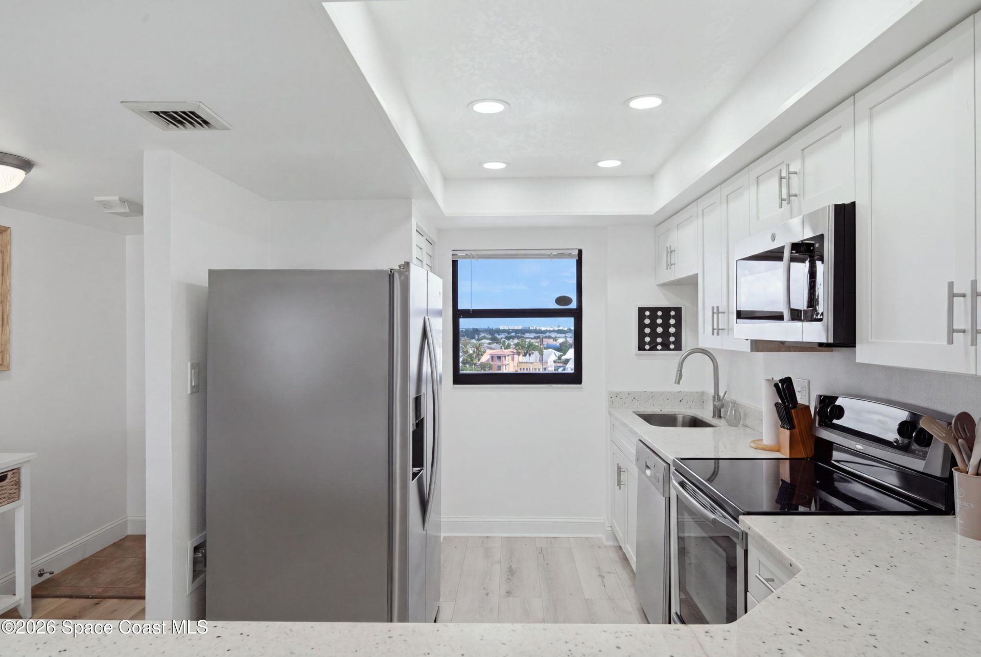 7520 Ridgewood Avenue , Unit 805, Cape Canaveral, FL 32920 Photo