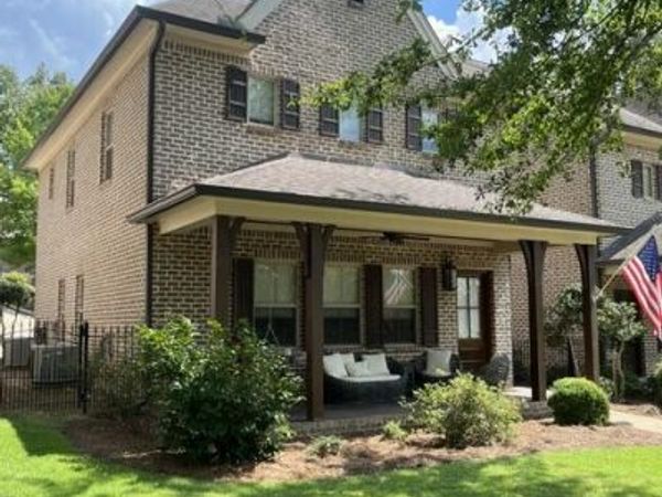 1829 Jackson Ave. East #8, Oxford, MS 38655