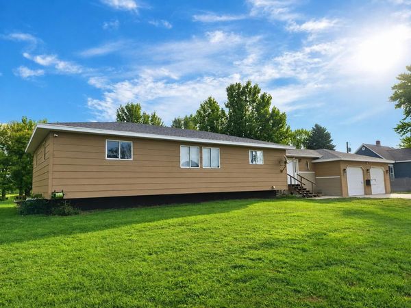 13 W 3rd Street, Westport, SD 57481