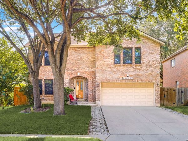 8643 Park Olympia, Universal City, TX 78148