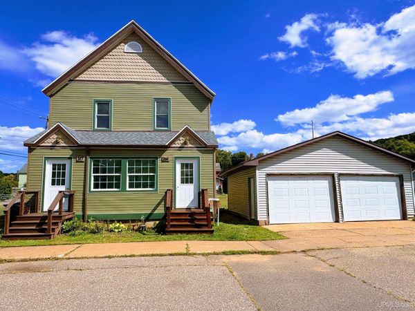 317/319 S Third Street, Ishpeming, MI 49849