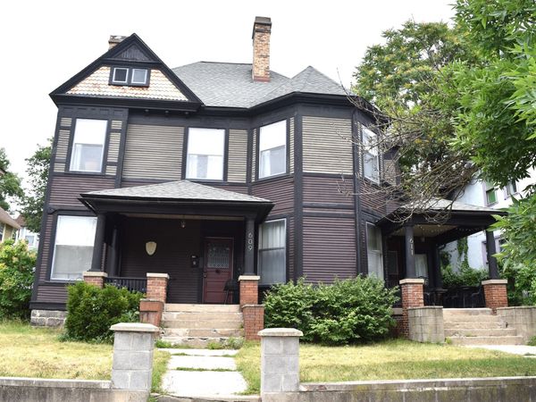 609 & 611 SE Wealthy Street SE, Grand Rapids, MI 49503