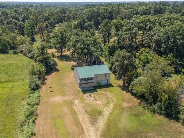 288 County Road 476 , Poplar Bluff, MO 63901