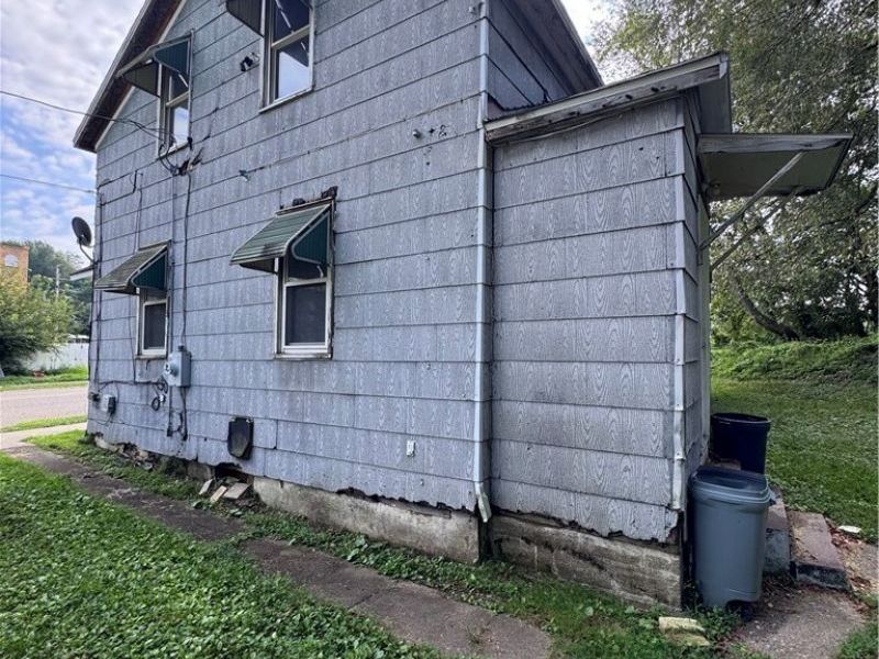 8574 N High Street , Mineral City, OH 44656 Photo 2
