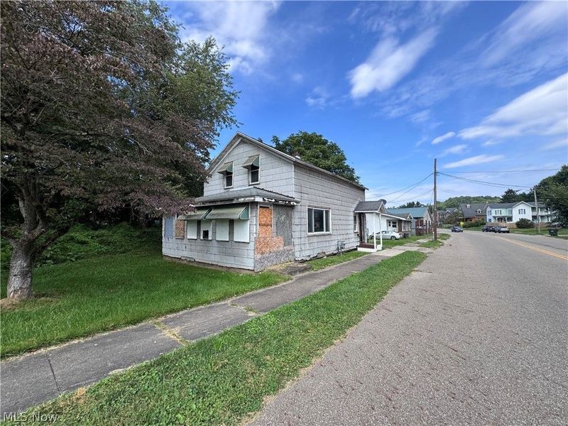 8574 N High Street , Mineral City, OH 44656 Photo 4