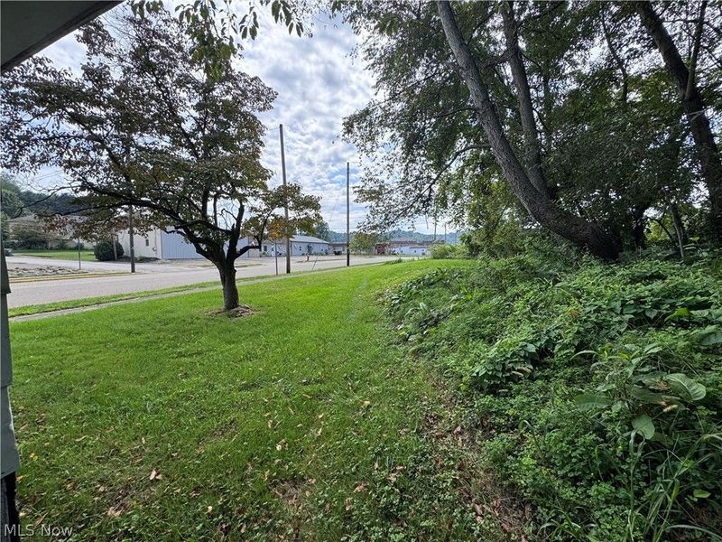 8574 N High Street , Mineral City, OH 44656 Photo 6