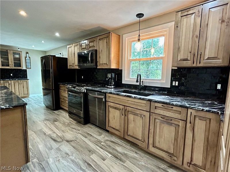 4595 Sheffield Drive, Austintown, OH 44515 Photo 6