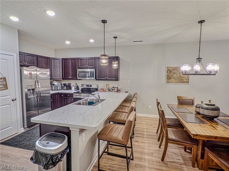 118 W Spring Drive, Elyria, OH 44035 Photo 6