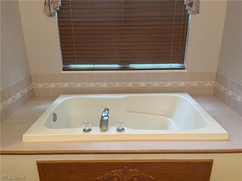 805 Gallo Drive, Brunswick, OH 44212 Photo 27