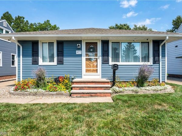977 Lloyd Road , Wickliffe, OH 44092