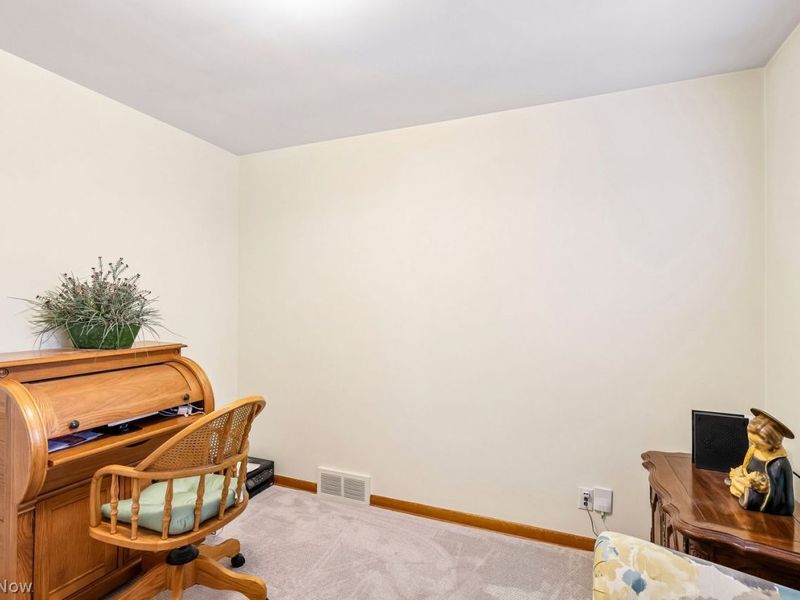 1329 Jackie Lane, Mayfield Heights, OH 44124 Photo 23