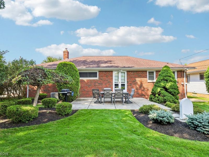 1329 Jackie Lane, Mayfield Heights, OH 44124 Photo 34