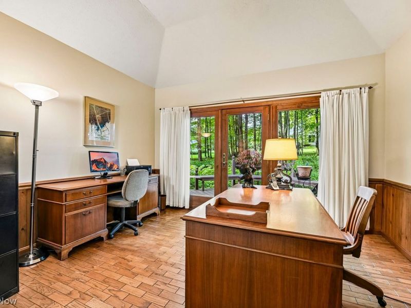 6541 Crabtree Lane , Brecksville, OH 44141 Photo 12